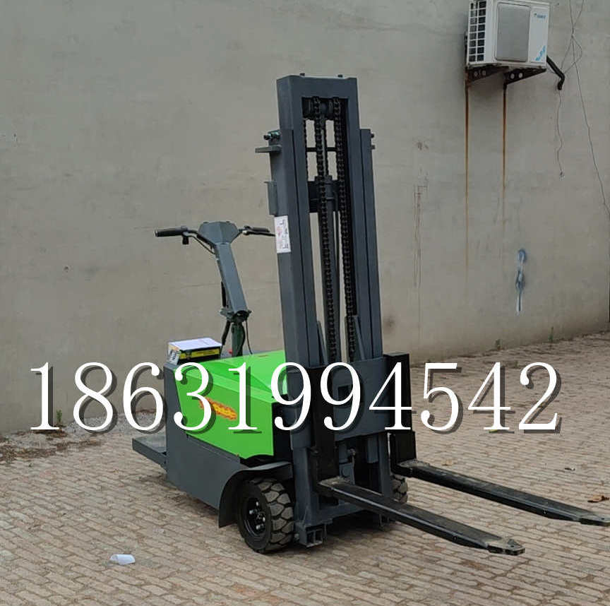 岳阳市优程全电动叉车插腿式堆高车液压装卸车1.5吨升高小型站驾式铲车